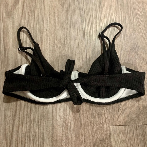 Black Ribbed Bikini Top - Picture 3 of 3